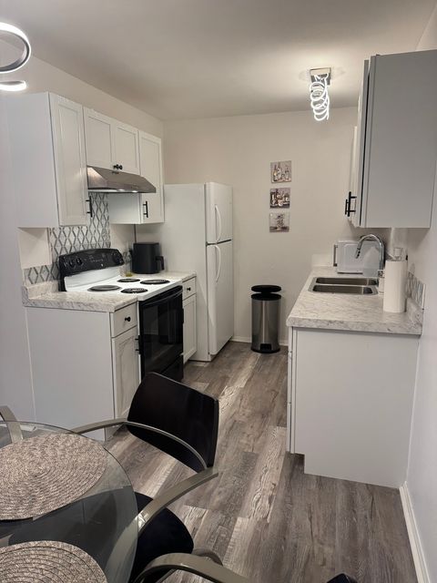 Tiny photo for 124 N Whistler Avenue #C2, Freeport, IL 61032 (MLS # 12501211)