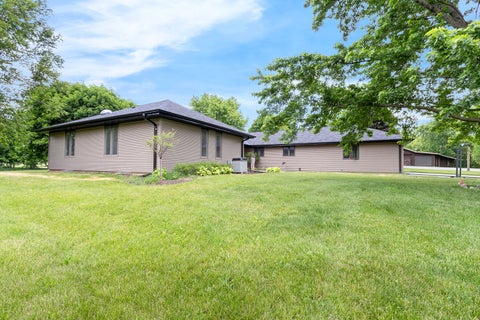 Photo of 11N025 Burlington Road, Hampshire, IL 60140 (MLS # 12729165)