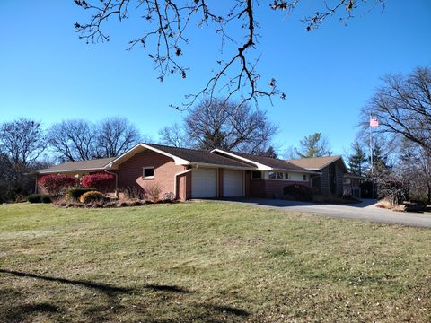 Tiny photo for 4910 Kilburn Avenue, Rockford, IL 61101 (MLS # 12520874)