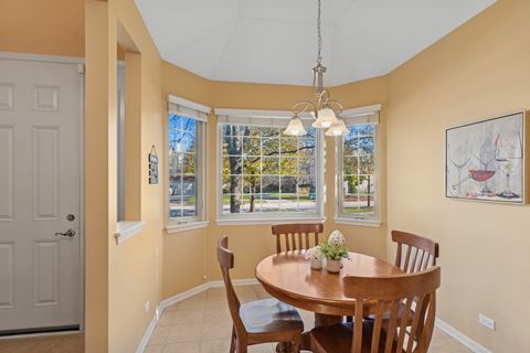 Tiny photo for 706 Owl Creek Lane, Gurnee, IL 60031 (MLS # 12508910)