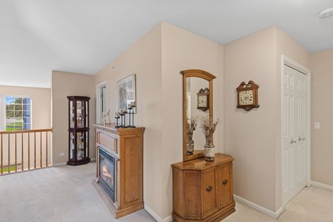 Tiny photo for 706 Owl Creek Lane, Gurnee, IL 60031 (MLS # 12508910)