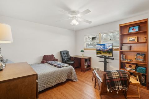 Tiny photo for 10551 Essex Street, Westchester, IL 60154 (MLS # 12542183)