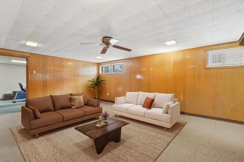 Tiny photo for 10551 Essex Street, Westchester, IL 60154 (MLS # 12542183)