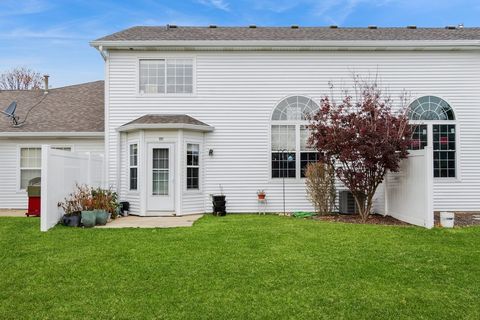 Tiny photo for 22 Rolling Oaks Road #C, Sugar Grove, IL 60554 (MLS # 12519844)