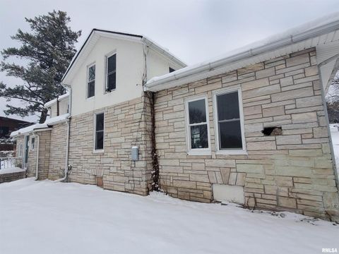 Tiny photo for 2760 12TH Street, Rock Island, IL 61201 (MLS # QC4269851)