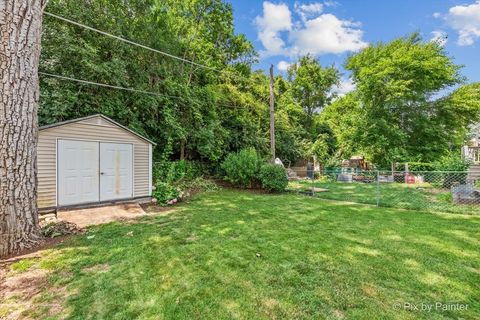 Tiny photo for 206 Troy Lane, Lombard, IL 60148 (MLS # 12465598)