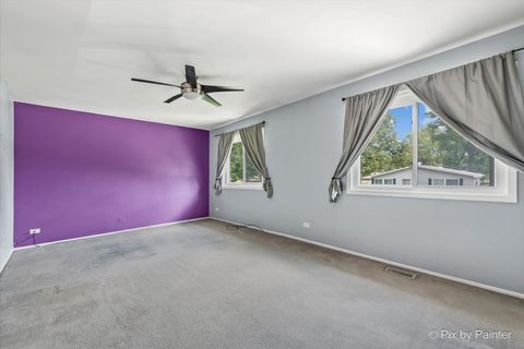 Tiny photo for 206 Troy Lane, Lombard, IL 60148 (MLS # 12465598)