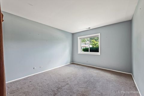 Tiny photo for 206 Troy Lane, Lombard, IL 60148 (MLS # 12465598)