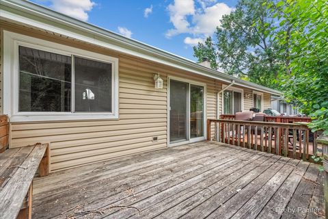 Tiny photo for 206 Troy Lane, Lombard, IL 60148 (MLS # 12465598)