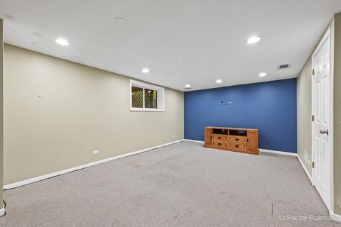 Tiny photo for 206 Troy Lane, Lombard, IL 60148 (MLS # 12465598)