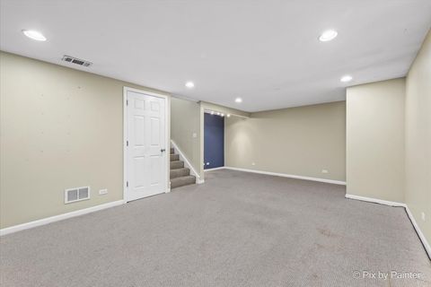 Tiny photo for 206 Troy Lane, Lombard, IL 60148 (MLS # 12465598)