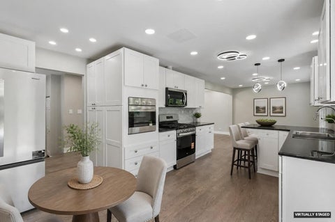 Tiny photo for 1208 Elizabeth Avenue, Naperville, IL 60540 (MLS # 12786163)