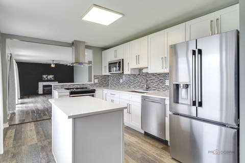 Tiny photo for 5 Wildwood Road, Elk Grove Village, IL 60007 (MLS # 12719775)