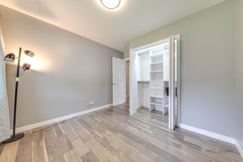 Tiny photo for 5 Wildwood Road, Elk Grove Village, IL 60007 (MLS # 12719775)