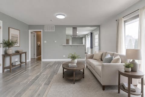 Tiny photo for 5 Wildwood Road, Elk Grove Village, IL 60007 (MLS # 12719775)