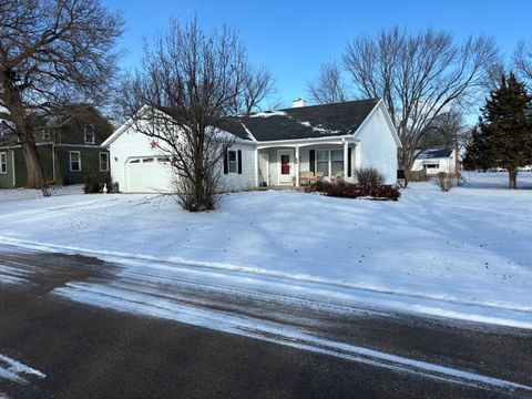 A home in Mendota