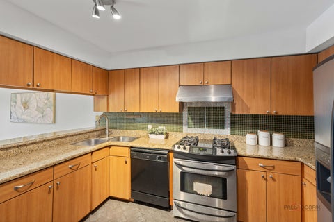 Tiny photo for 1440 Waukegan Road, Deerfield, IL 60015 (MLS # 12670544)