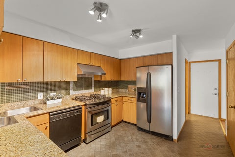 Tiny photo for 1440 Waukegan Road, Deerfield, IL 60015 (MLS # 12670544)