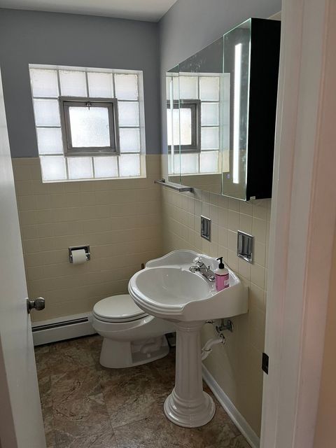 Tiny photo for 1018 E Oak Avenue, La Grange Park, IL 60526 (MLS # 12576947)