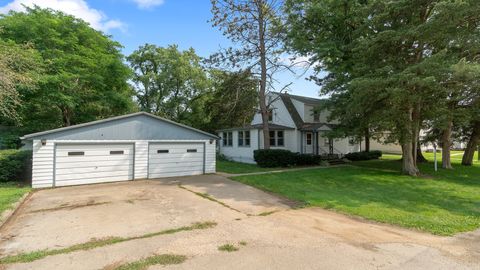 A home in Dixon