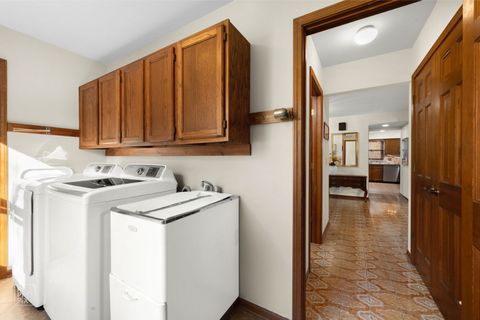 Tiny photo for 1300 Old Dominion Road, Naperville, IL 60540 (MLS # 12506913)