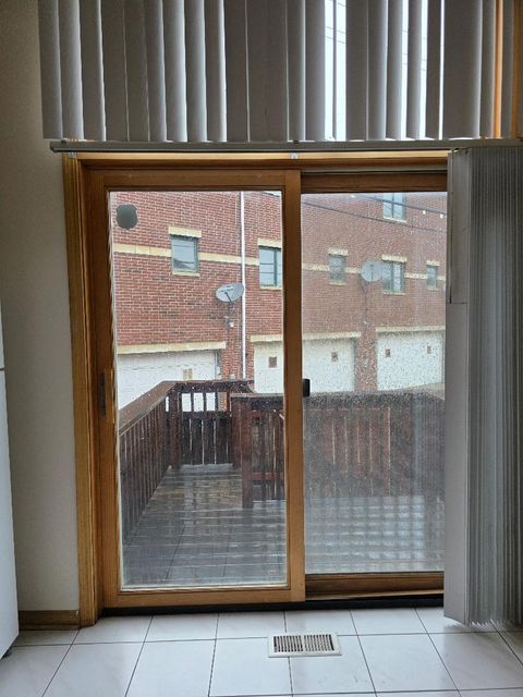 Tiny photo for 3400 S Wolcott Avenue #I, Chicago, IL 60608 (MLS # 12429946)