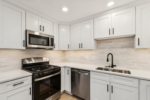 Tiny photo for 21688 W Ravine Drive, Lake Zurich, IL 60047 (MLS # 12539611)