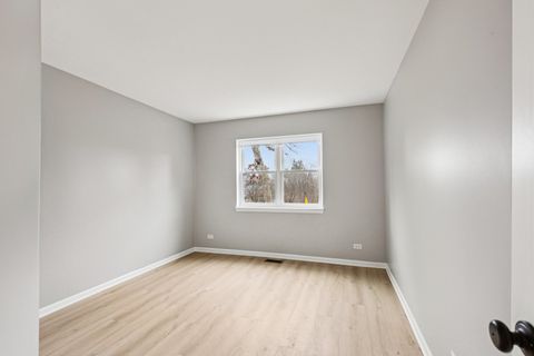 Tiny photo for 21688 W Ravine Drive, Lake Zurich, IL 60047 (MLS # 12539611)