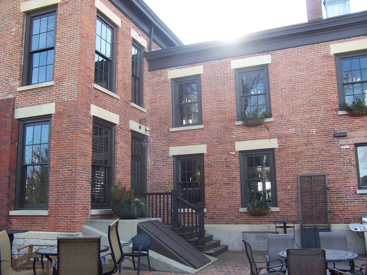 124 S 2nd Street