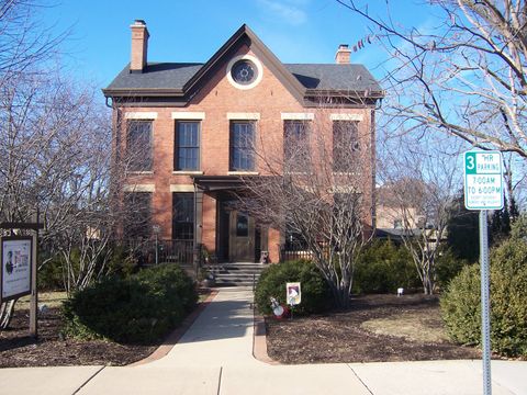 124 S 2nd Street Geneva IL 60134