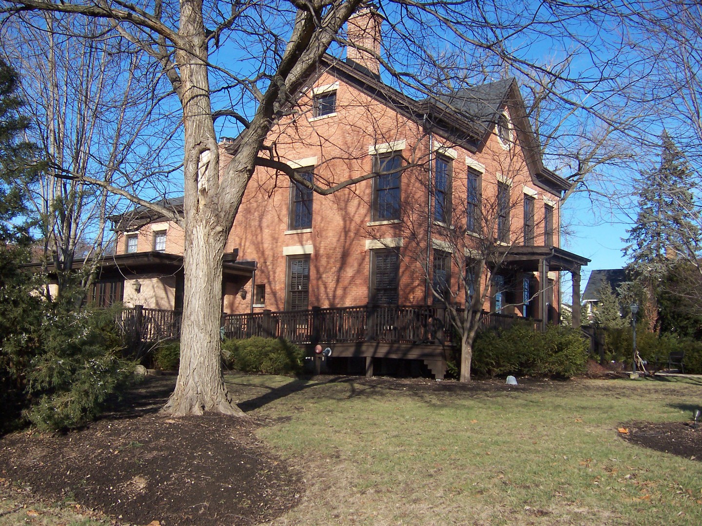 124 S 2nd Street