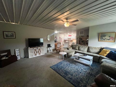 Tiny photo for 309 Coxspur Road, Zeigler, IL 62999 (MLS # EB459124)