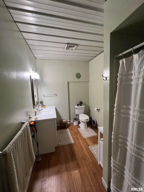 Tiny photo for 309 Coxspur Road, Zeigler, IL 62999 (MLS # EB459124)