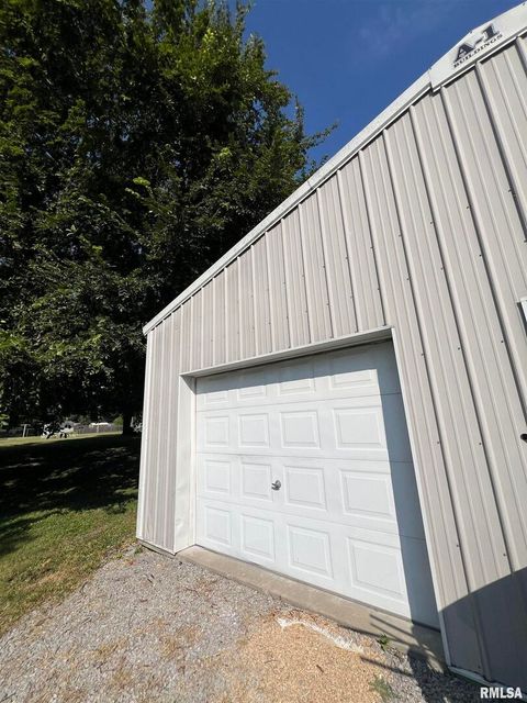 Tiny photo for 309 Coxspur Road, Zeigler, IL 62999 (MLS # EB459124)