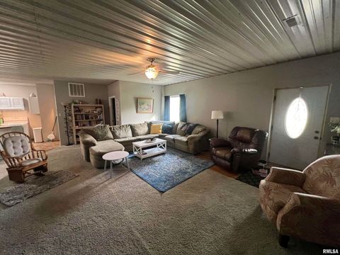 Tiny photo for 309 Coxspur Road, Zeigler, IL 62999 (MLS # EB459124)