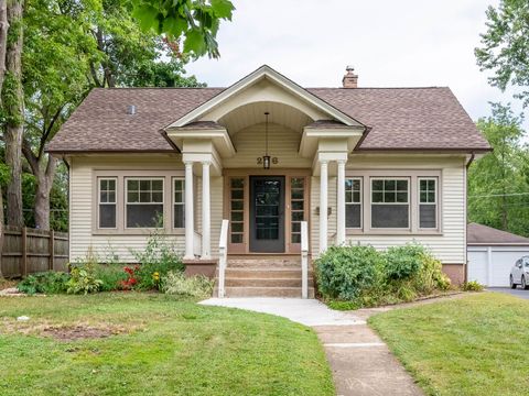 Photo of 256 Stanley Avenue, Waukegan, IL 60085 (MLS # 12475438)