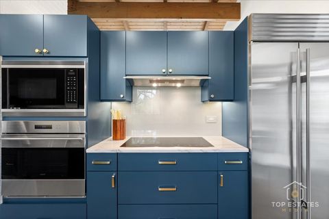 Tiny photo for 3246 Landwehr Road, Northbrook, IL 60062 (MLS # 12511805)