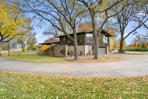 Tiny photo for 3246 Landwehr Road, Northbrook, IL 60062 (MLS # 12511805)