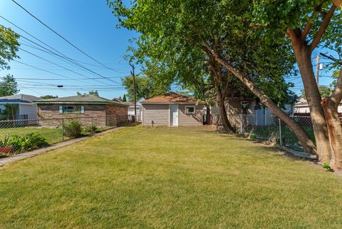 Tiny photo for 2636 Lombard Avenue, Berwyn, IL 60402 (MLS # 12607542)