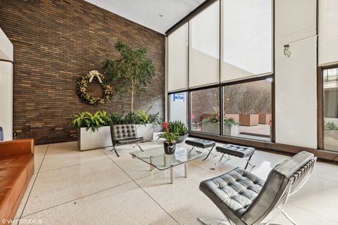 Tiny photo for 5455 N SHERIDAN Road #3115, Chicago, IL 60640 (MLS # 12470057)