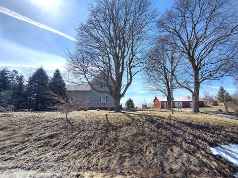 Tiny photo for 8806 Trask Bridge Road, Rockford, IL 61101 (MLS # 12597986)