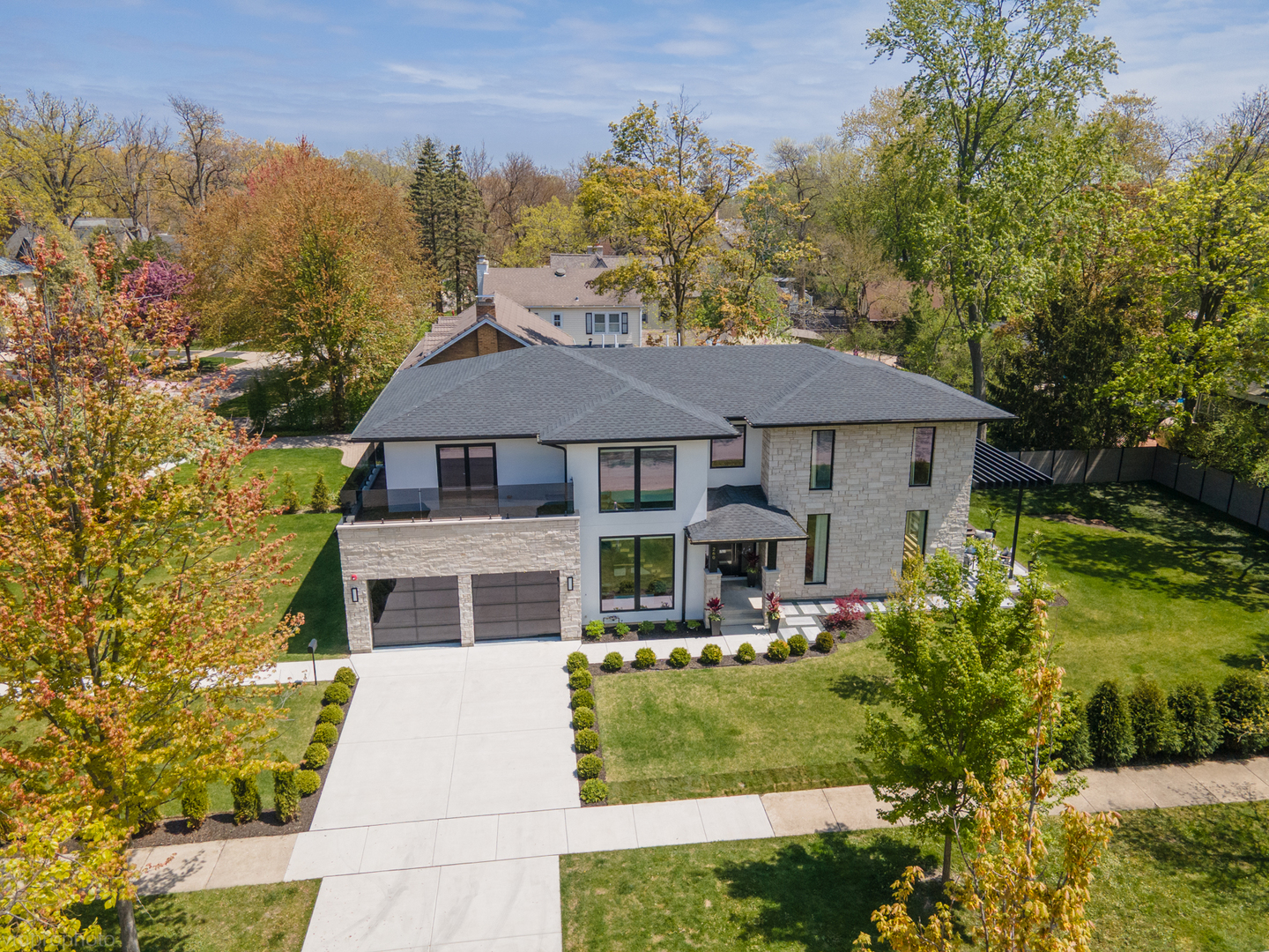 260 Woodlawn Avenue