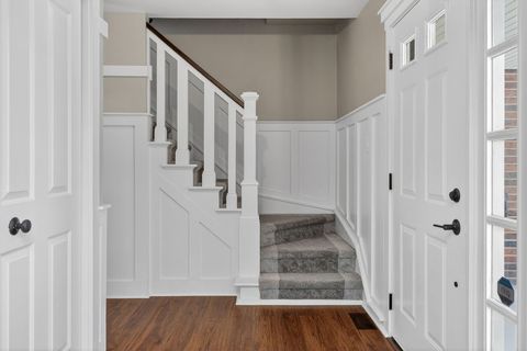 Tiny photo for 1542 Castlewood Drive, Wheaton, IL 60189 (MLS # 12581014)