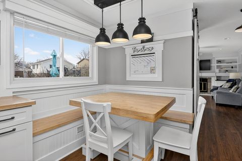 Tiny photo for 1542 Castlewood Drive, Wheaton, IL 60189 (MLS # 12581014)