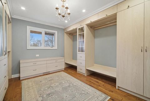 Tiny photo for 1716 Wildberry Drive #J, Glenview, IL 60025 (MLS # 12611772)