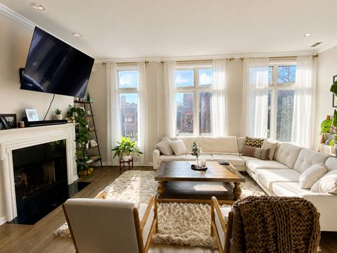 Tiny photo for 540 W Oakdale Avenue #4E, Chicago, IL 60657 (MLS # 12639003)