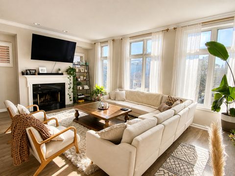 Tiny photo for 540 W Oakdale Avenue #4E, Chicago, IL 60657 (MLS # 12639003)