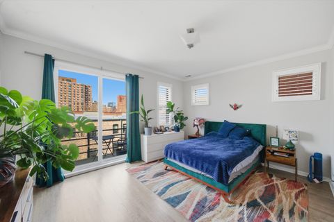 Tiny photo for 540 W Oakdale Avenue #4E, Chicago, IL 60657 (MLS # 12639003)