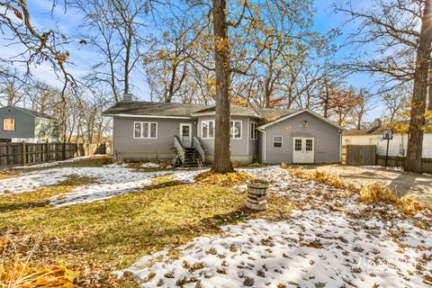 Tiny photo for 37 S Lillie Street, Kankakee, IL 60901 (MLS # 12512998)