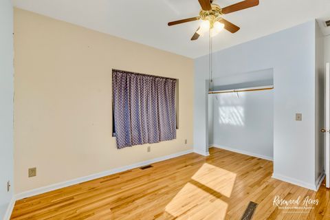 Tiny photo for 37 S Lillie Street, Kankakee, IL 60901 (MLS # 12512998)